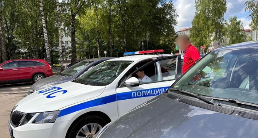 Инспектор ДПС просит дунуть в трубочку. Что обязательно нужно знать, прежде чем соглашаться: 6 золотых правил