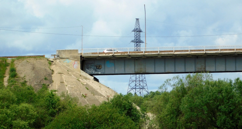 В Вологодской области отремонтировали мост через реку Юзу 