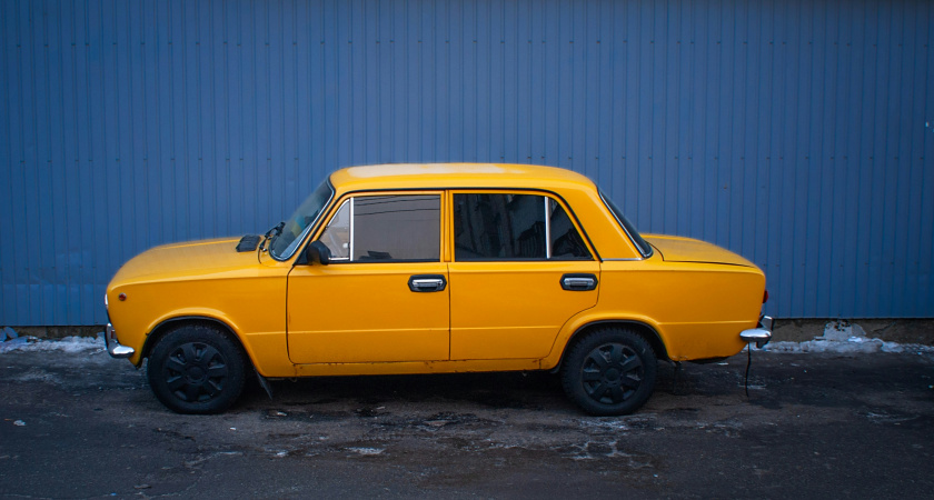 «Нужный в России авто»: В продаже появились "новые" Жигули - цена 400 тыс. Еду смотреть аппарат