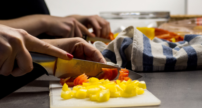 Больше не стою у плиты часами. Подруга из Белоруссии научила готовить быстрые, пышные картофельные зразы. Делюсь рецептом