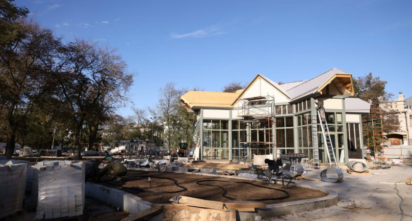 В Вологде продолжаются масштабные работы по благоустройству площади Революции