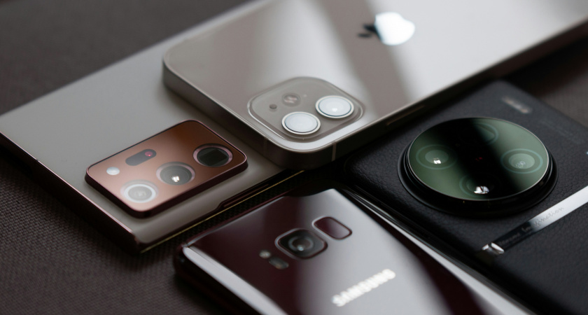 Эксперты назвали 5 старых смартфонов, которые хороши и в 2025 году. Они очень выгодные