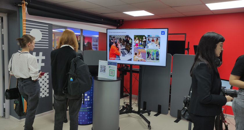 В Вологодской области проходит ежегодная ярмарка вакансий "День карьеры молодежи"