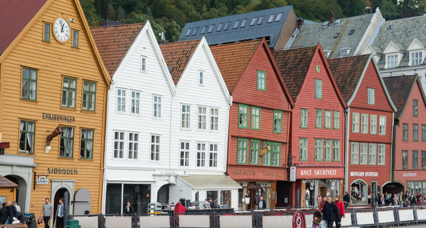 Как скандинавы делают панорамное остекление и не мёрзнут даже в самую суровую зиму?