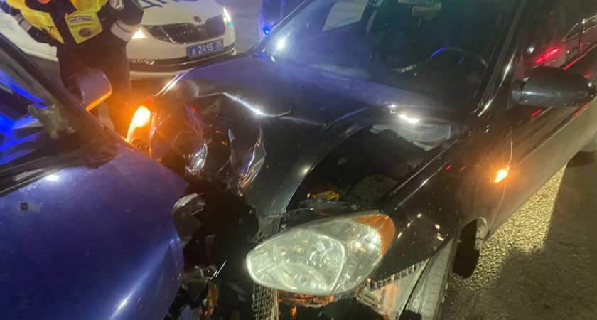 Пассажирка госпитализирована после столкновения иномарок в центре Вологды