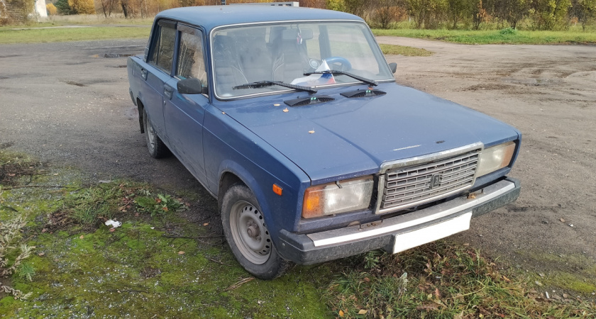 В Вологодской области сотрудники уголовного розыска задержали угонщика автомобиля