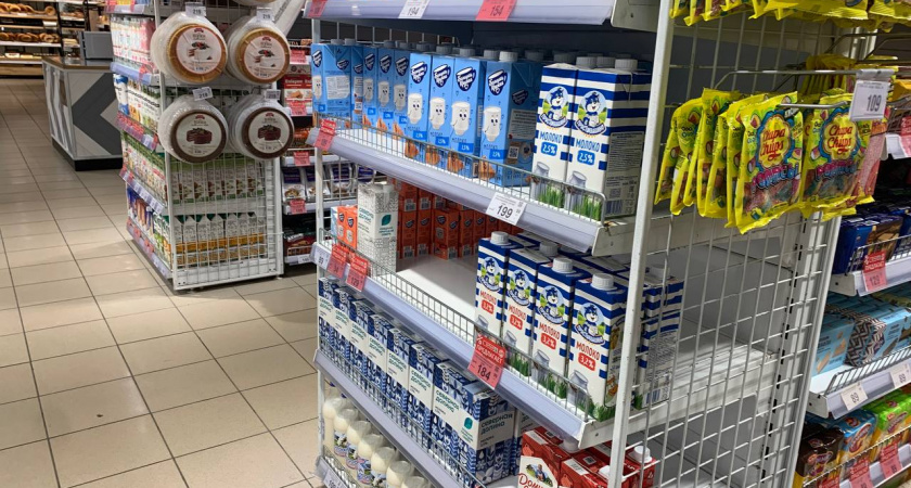 «7 лет работаю продавцом в Пятёрочке»: Больше не могу молчать какие продукты не покупаю и вам не советую. Вот что я заметила за кассой