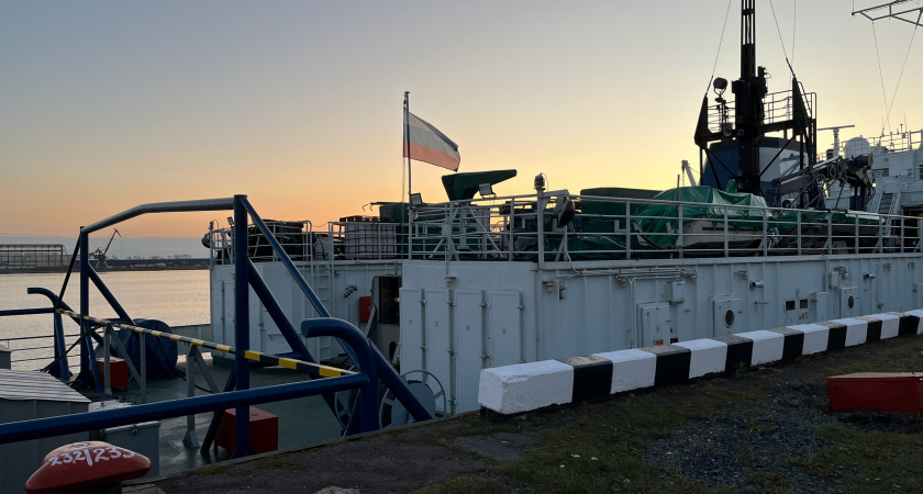 Лайнер "Владимир Жириновский" достиг Вологодской области