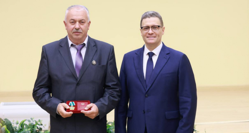 Георгий Филимонов вручил вологодским аграриям государственные награды