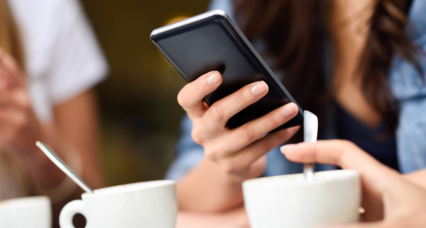 Золотая середина: Топ-5 смартфонов до 40 000 рублей в 2025 году