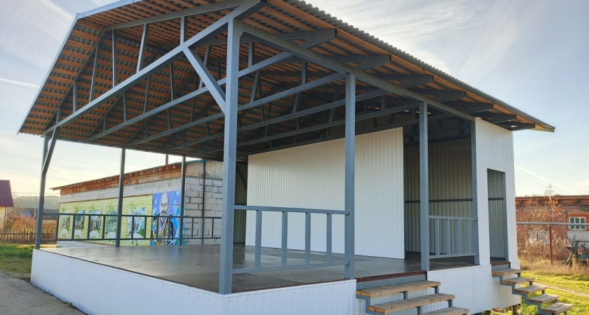 В Вологодской области построили уличную сцену благодаря "Народному бюджету"