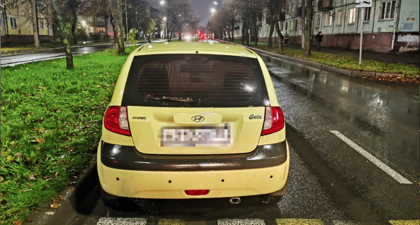 19-летняя автоледи сбила мужчину на "зебре" в Вологодской области