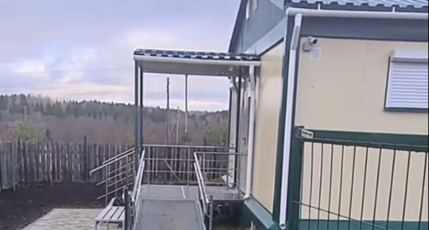 В Вологодской области благоустраивают территории рядом с новыми ФАПами