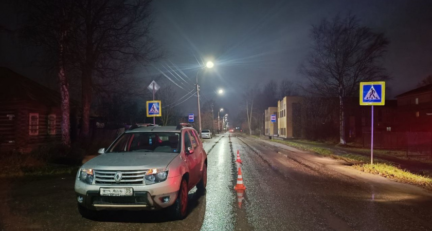 В Вологодской области пожилая женщина получила перелом при ДТП на пешеходном переходе