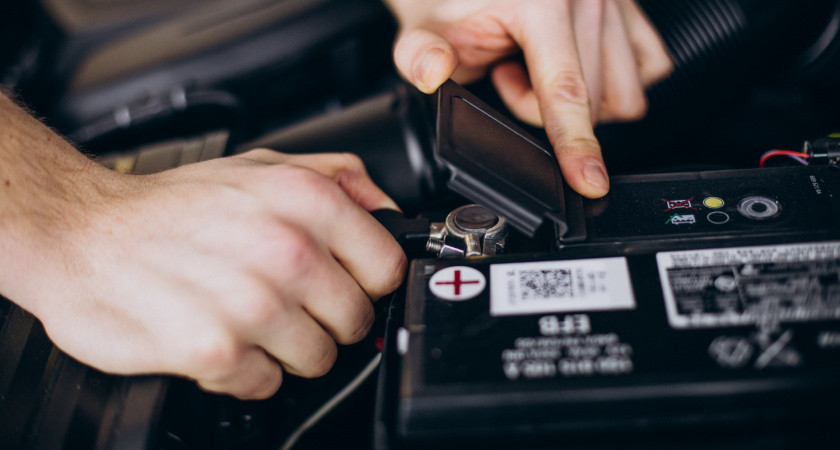 Как заставить аккумулятор жить более 10 лет и почему у многих он "сдыхает" через два года. Лайфхаки, которые продлят жизнь батареи