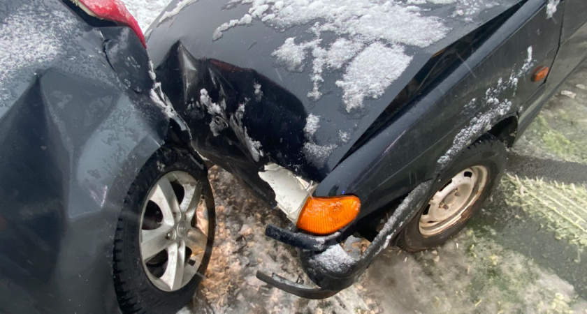 В Вологодской области водитель "ВАЗа" пострадала по вине владельца иномарки