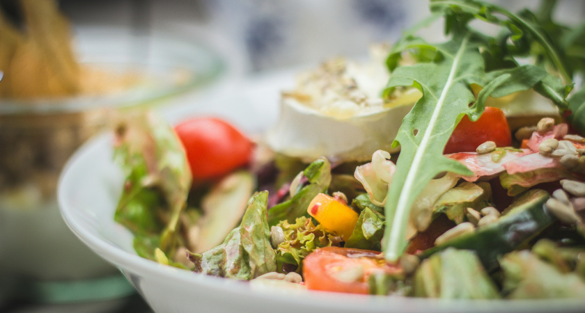 К 2026 году Огненной Лошади: этот советский салат снова в моде — приготовите «Озгочо» на Новый год и поразите гостей