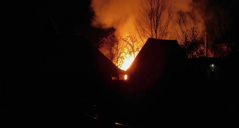 В Вологодском округе пенсионер пострадал при пожаре в бане