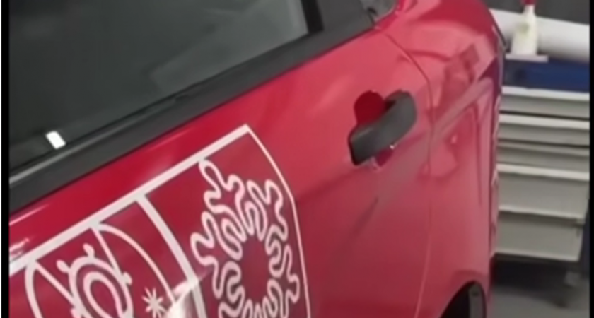 Вологодские такси получили фирменный стиль с символами региона