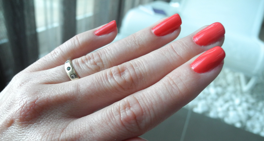 Делаю японский маникюр зубной пастой: ногти крепкие, гладкие, здоровые и прозрачные — ни копейки не трачу