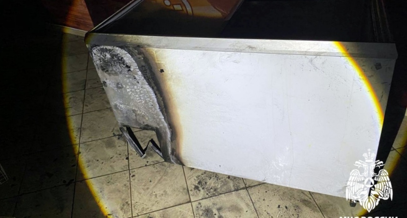 Пожар в баре потушили ночью в Вологодской области 