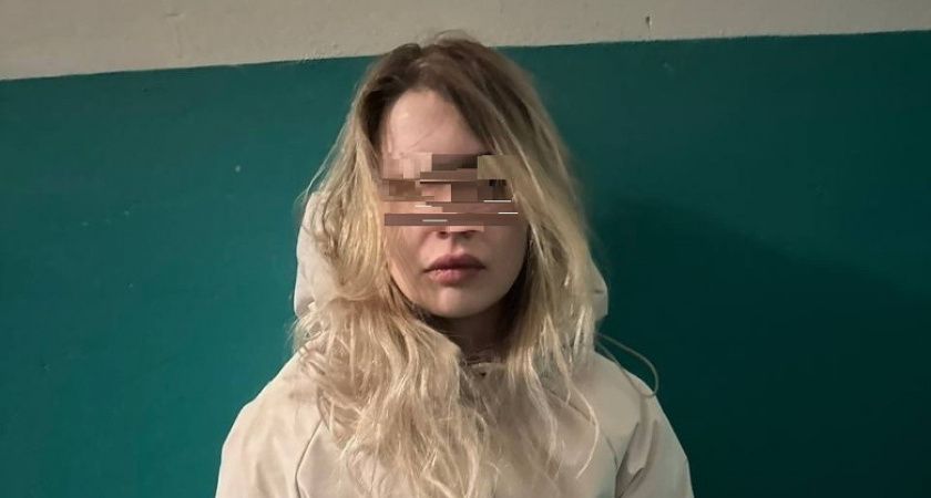 Наркозакладчицу в Вологде задержали после звонка жильцов