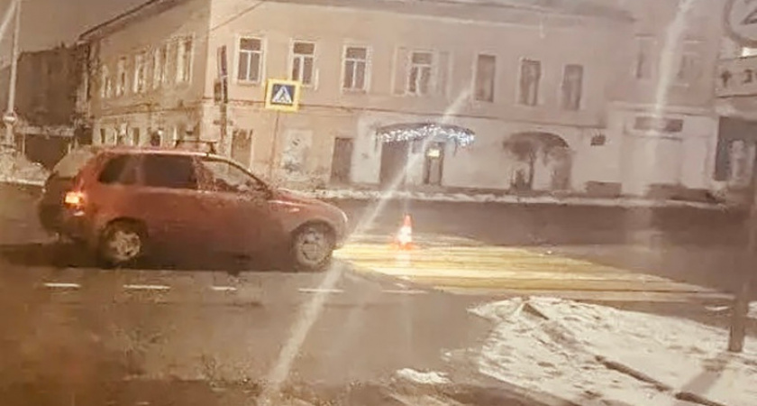 В Вологодской области начинающий водитель сбил девушку на пешеходном переходе