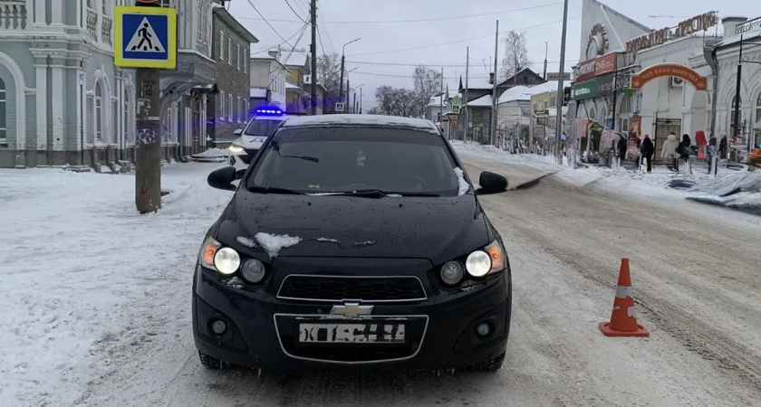 Молодой водитель сбил женщину на пешеходном переходе в Вологодской области 