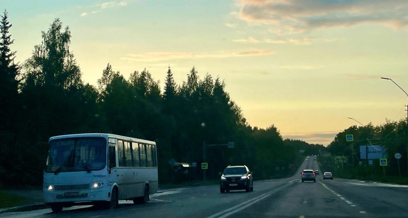 Верховный суд окончательно поставил точку: Можно ли завершить обгон с пересечением сплошной справа?