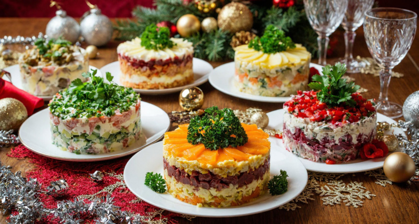 Удача отвернется на весь год: продукты, которые ни в коем случае нельзя ставить на новогодний стол-2026