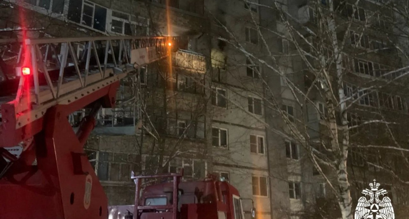 В Вологде при пожаре спасли 40 человек, среди них шестеро детей