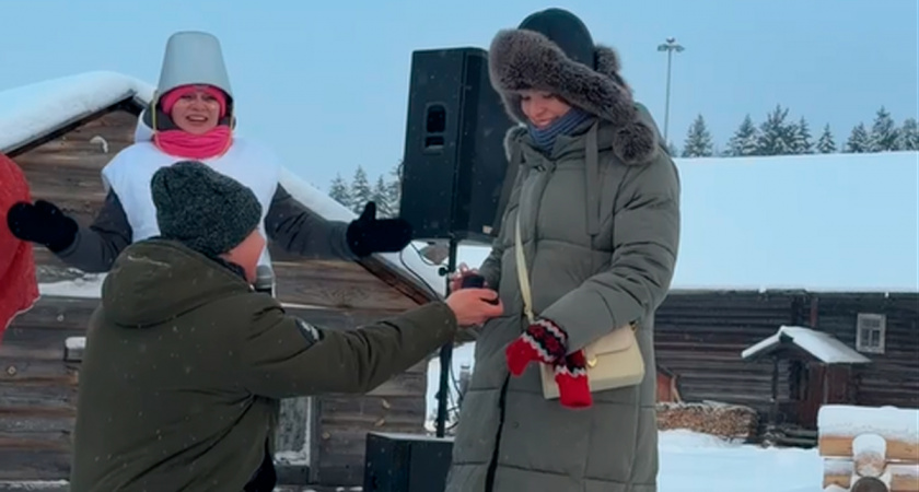 Петербуржец сделал предложение руки и сердца в "Семёнково" в Вологодской области