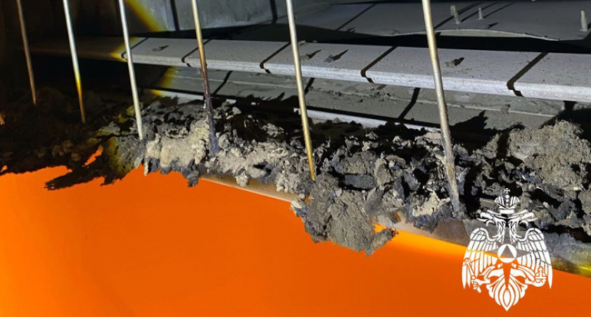 В Вологодской области эвакуировали более 30 человек из-за пожара в торговом центре