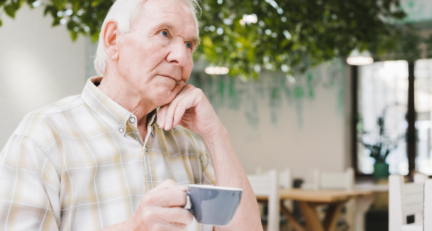 О чём стоит молчать перед близкими: древняя мудрость Омара Хайяма, которую стоит узнать