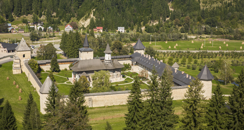 Самый закрытый город России – в двух шагах от Европы: как добраться и как там живут местные