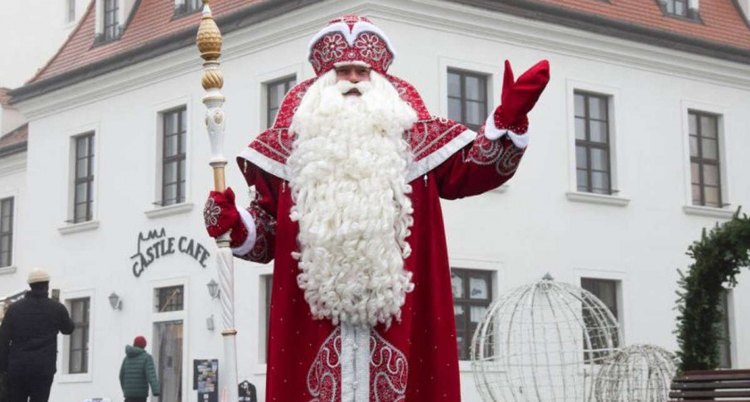 Поезд Деда Мороза сделал остановку в Вологде