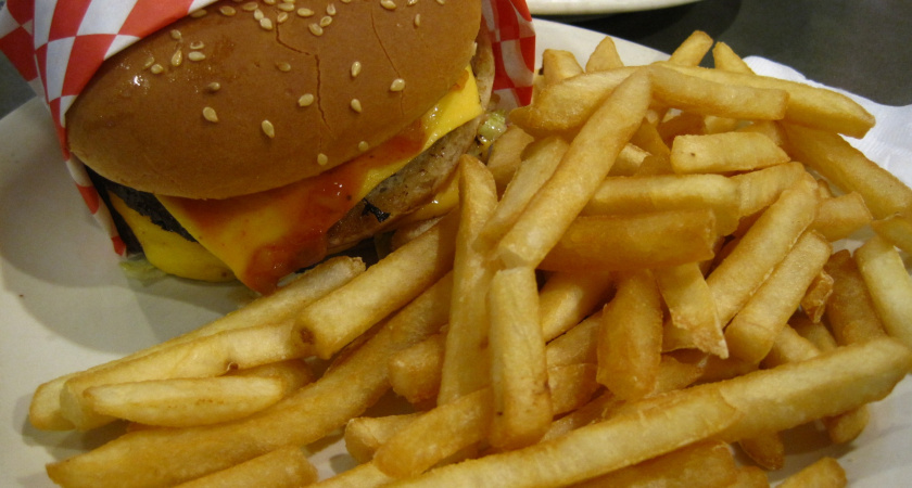 Назван самый вредный гарнир, который особенно вреден для детей