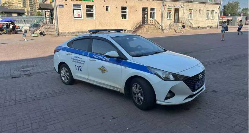 В ГАИ окончательно поставили точку - что нужно делать, если вы уже пересекли стоп-линию и загорелся красный сигнал светофора