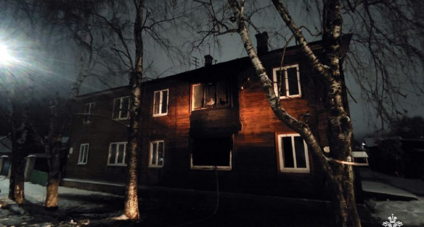 Житель Вологодской области заплатит более 355 тысяч рублей за последствия пожара по вине отца 