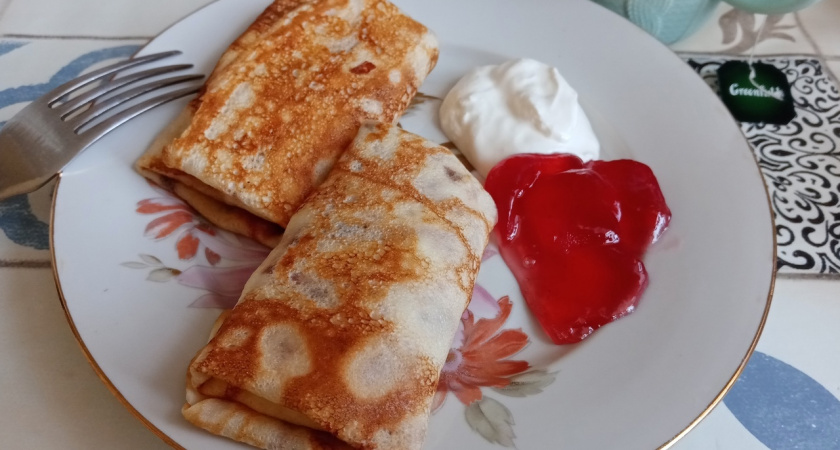 Блины на Масленицу теряют популярность: новое трендовое блюдо захватывает кухни россиян