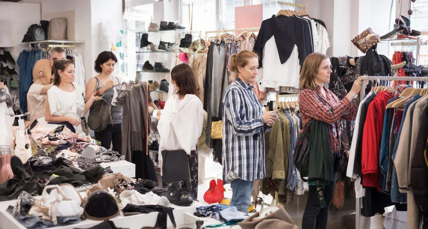 "7 лет отпахал в Секонд-Хенде": откуда берется такая дешевая одежда и мой список - что я ни за что не куплю здесь - рассказ из зала