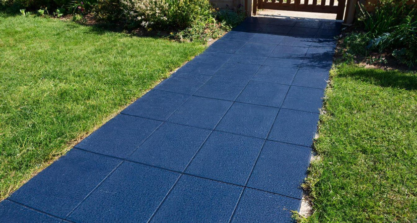 Забудьте плитку и камень: этот материал для садовых дорожек продержится десятилетиями