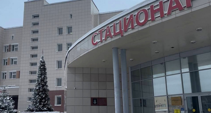 Вологодские врачи спасли малыша с инородным телом в дыхательных путях