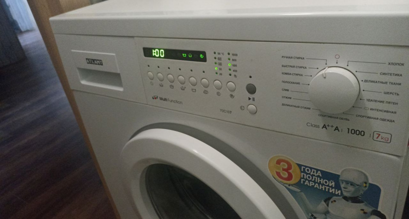 Зажмите 2 кнопки — и стиральная машина самостоятельно очистится от грязи, плесени и остатков порошка: секрет вечной службы