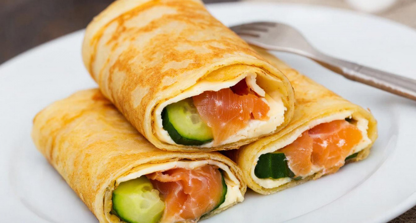 Масленица: блинчики с нежной красной рыбой и сыром, которые тают во рту