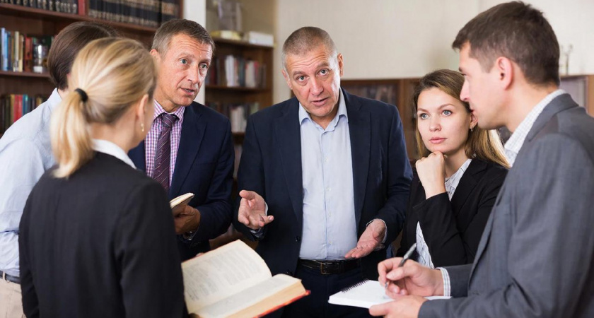 У этих умных людей точно имеется эта цифра в дате рождения