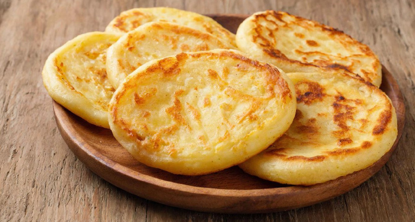 Картофельная лепёшка с яйцом на завтрак: реально быстро, вкусно и всего из 3 ингредиентов