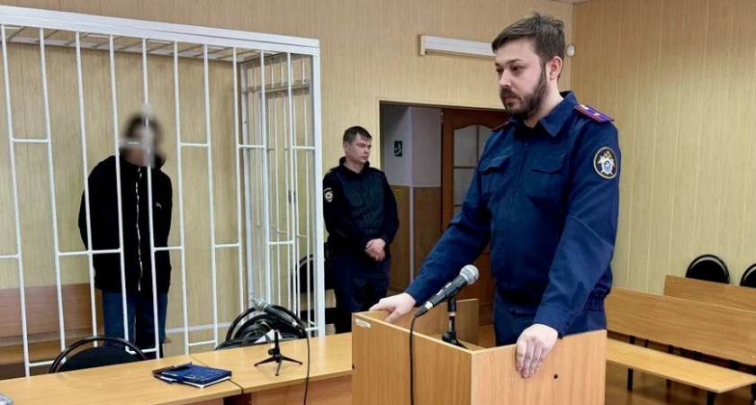 В Вологодской области брат облил сестру бензином и поджег 