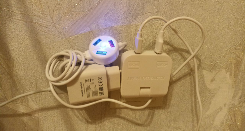 Скрытая угроза в розетке: эксперты Роскачества озвучили особенно опасные ошибки при зарядке гаджетов