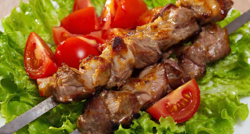 Знакомый узбек поделился рецептом салата "Ачичук": без него шашлык себе уже реально и представить не можем